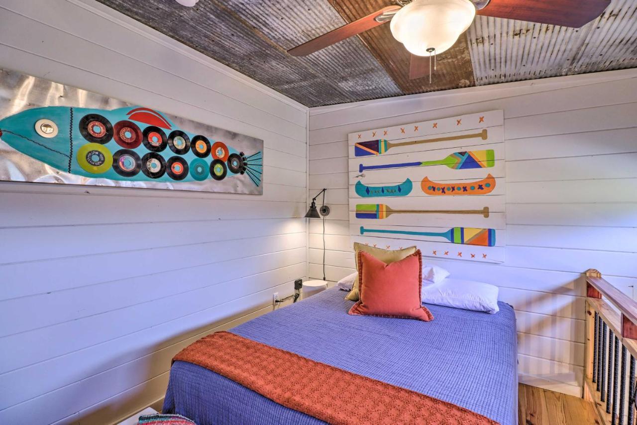 Cheery Pet-Friendly Studio With Shared Fire Pit Mountain View Dış mekan fotoğraf